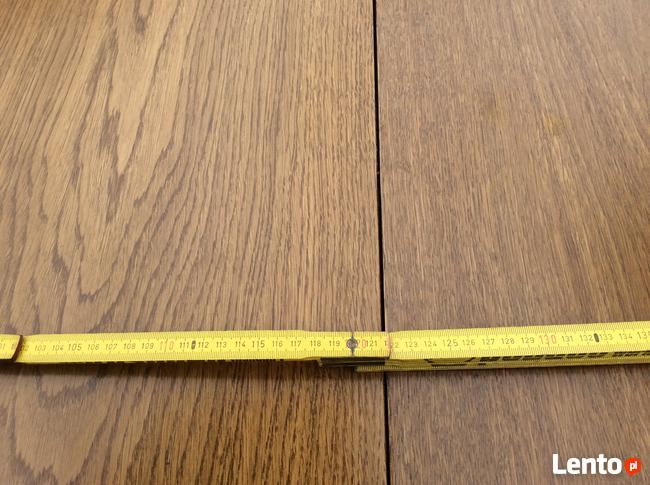 Stół rozkładany z krzesłami