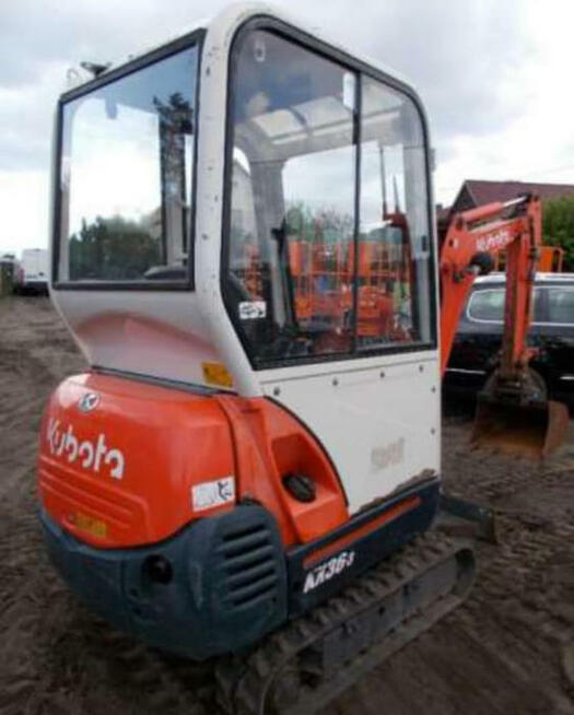 koparka przemysl uslugi minikoparka przemysl firma Trawka