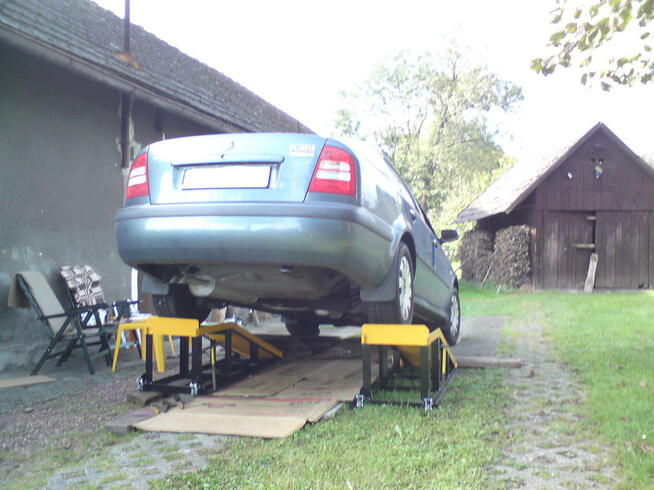 Komplet 2 najazdów samochodowych 2x1900kG, mobilny, 990zł