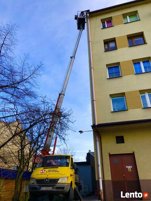 montaż rynien oraz podbitki dachowej i malowanie dachów