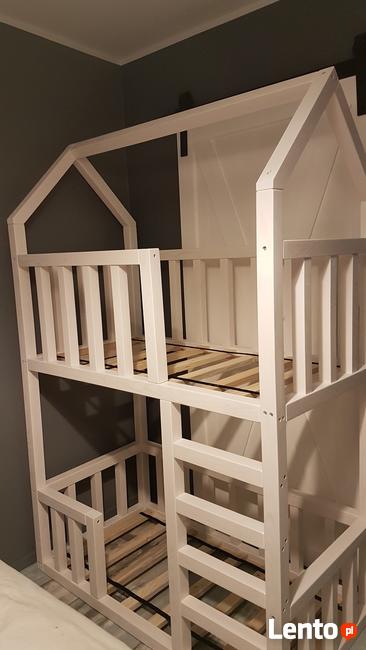 Piętrowe łóżko dla dziecka / piętrowy domek / łóżko domek