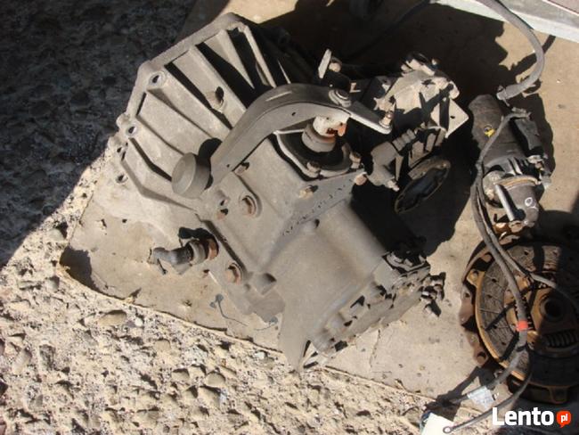 Mercedes Vito 108 2.3 D NA CZĘŚCi !!!