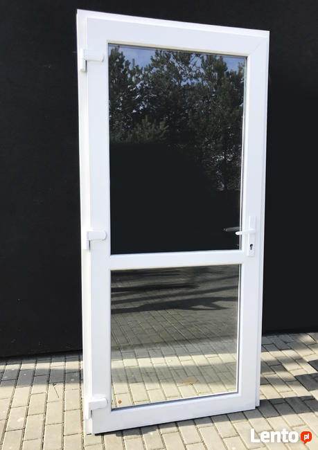 Drzwi białe z PCV 110x210 szyba . NOWE !!
