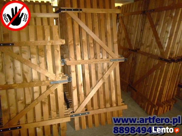 Drewniane drzwi piwniczne od producenta