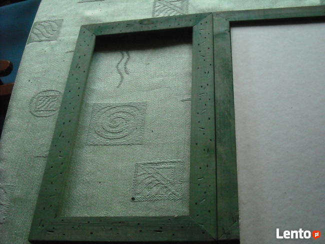 Ramki drewniane w stylu kornik