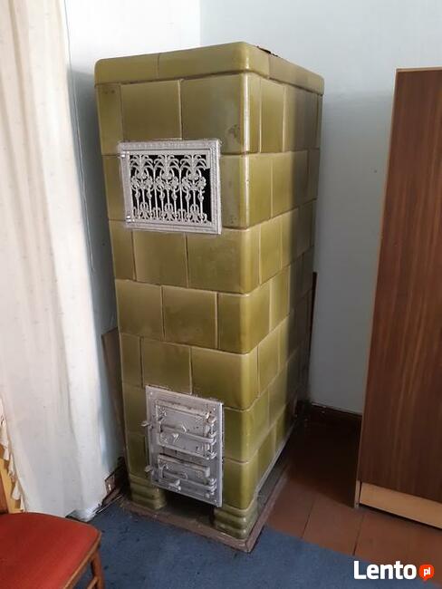 Piec kaflowy - zabytkowy z 1900 roku