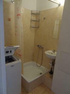 Duży pokój do wynajęcia – świetna lokalizacja, centrum