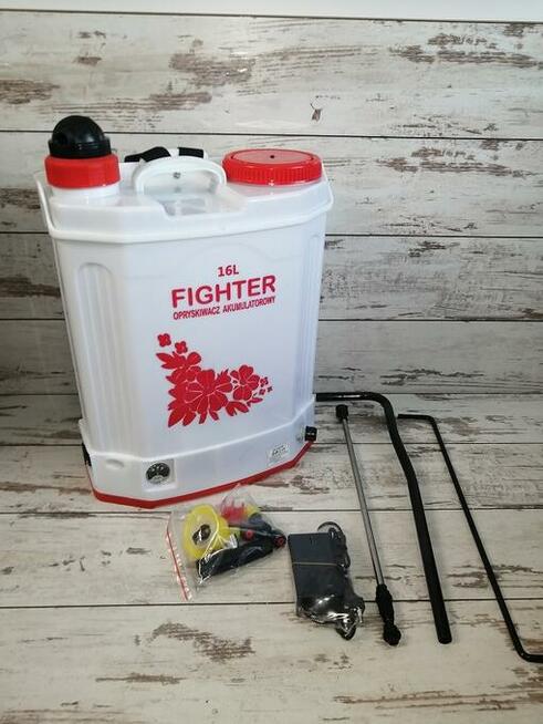ELEKTRYCZNY OPRYSKIWACZ FIGHTER FT - 688 SPRYSKIWACZ 16L