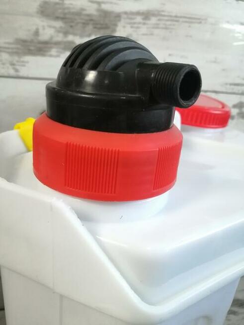 ELEKTRYCZNY OPRYSKIWACZ FIGHTER FT - 688 SPRYSKIWACZ 16L