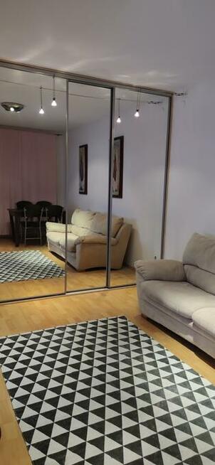 Wynajmę 2 pokojowe mieszkanie Skarbka z Gór Derby 2 Bis