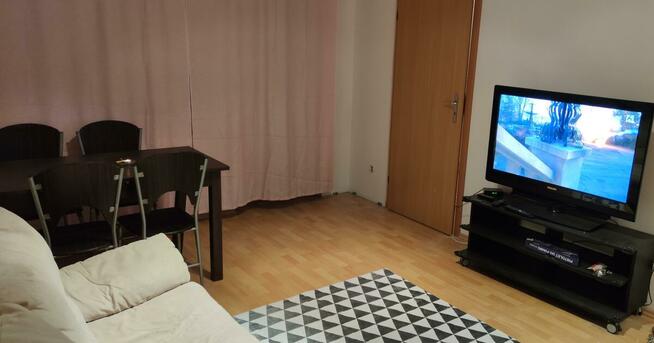 Wynajmę 2 pokojowe mieszkanie Skarbka z Gór Derby 2 Bis