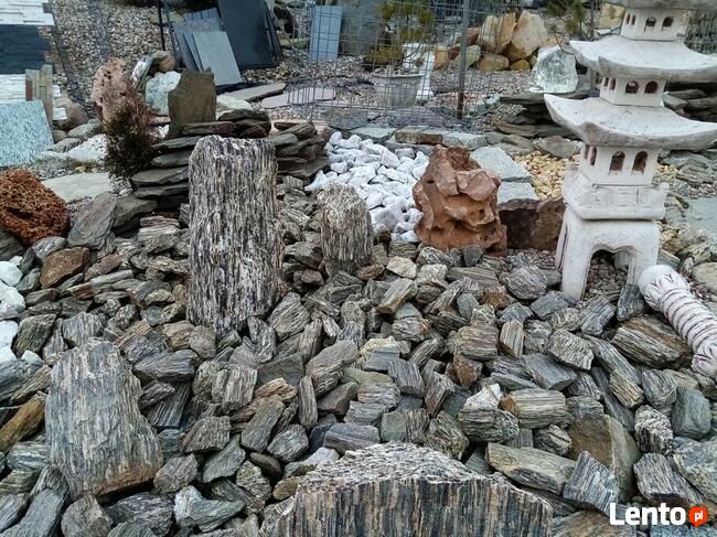 Skały ogrodowe - kamień skalniakowy