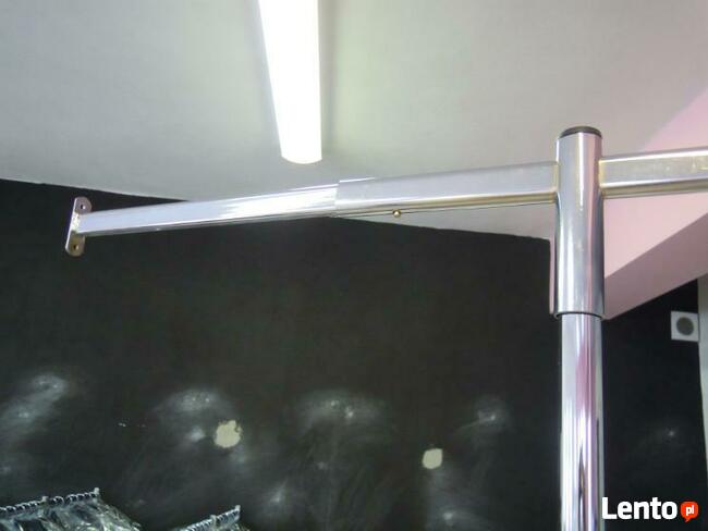 Stojak odzieżowy na kółkach najmocniejszy polski nowy