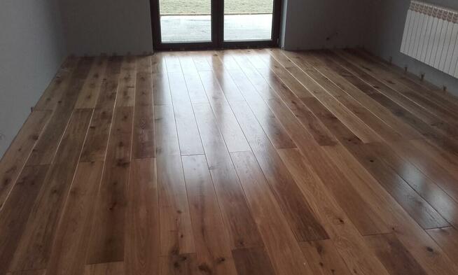 Schody nowoczesne, półkowe, wspornikowe, dywanowe i klasyczne