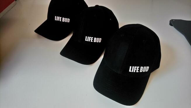 Koszulki z nadrukiem, Nadruk na koszulce, Hafty