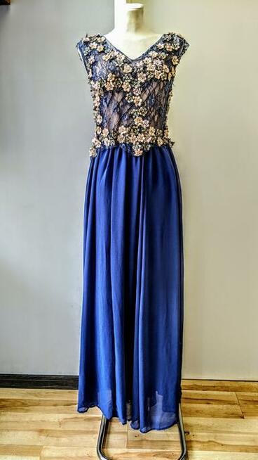 Eleganckie Kreacje Suknie Sukienki Balowe Weselne Szczecin