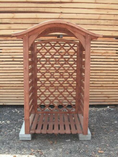 Drewutnia 1,1 x 1,1m z dachem falowym