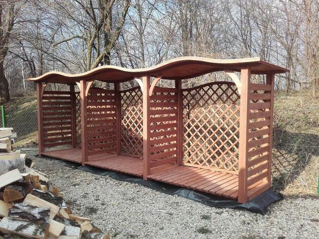 Drewutnia potrójna z dachem falowym 5,8 x 1,1m