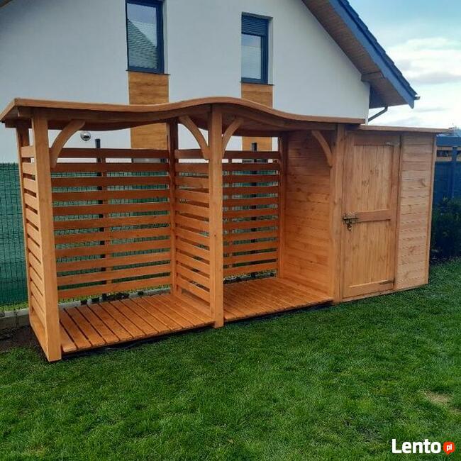 Drewutnia 3,14 x 1,1m z dachem falowym + domek 1,5 x 1,1m