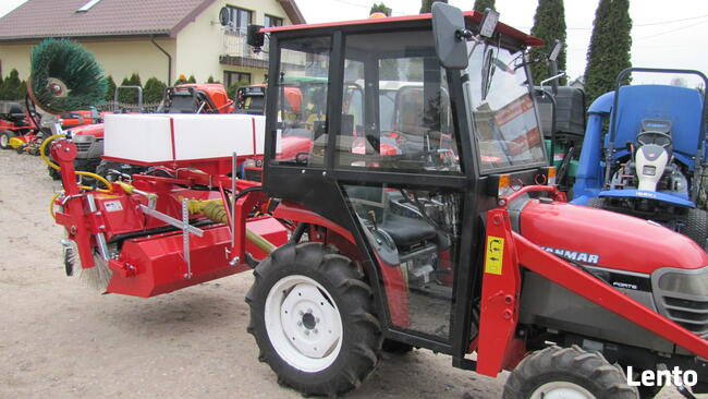 Zamiatarka 600/1200 traktor traktorek Kubota Iseki Yanmar
