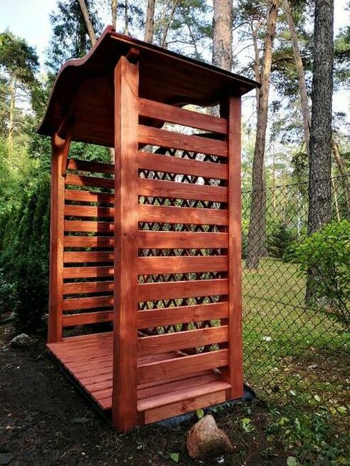 Drewutnia 1,65 x 0,8m z dachem falowym