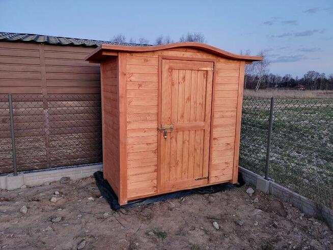 Domek narzędziowy 2 x 1,1m z dachem falowym