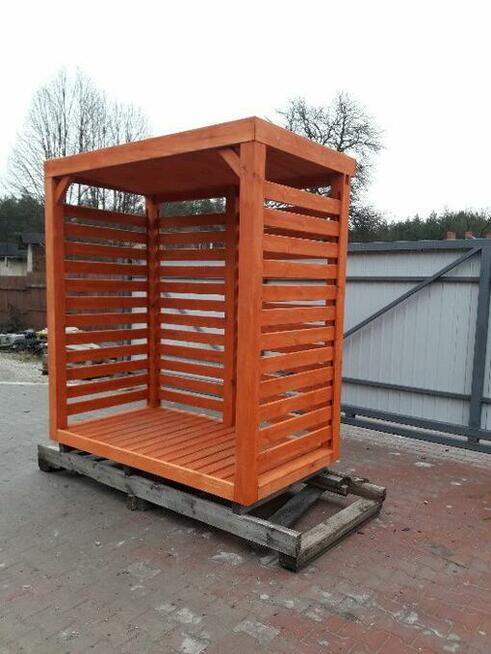 Drewutnia 2x1,1m z dachem prostym w obrysie ścian