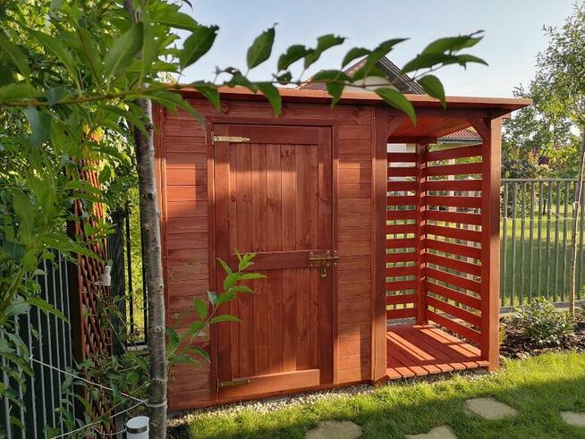 Drewutnia 1x1,1m + domek narzędziowy 1,5x1,1m