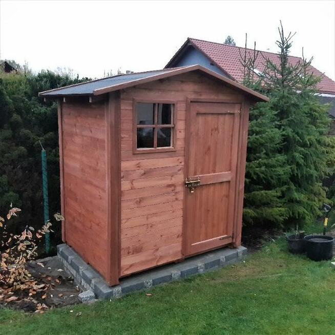 Domek narzędziowy 2 x 1,5m z dach dwuspadowym na boki