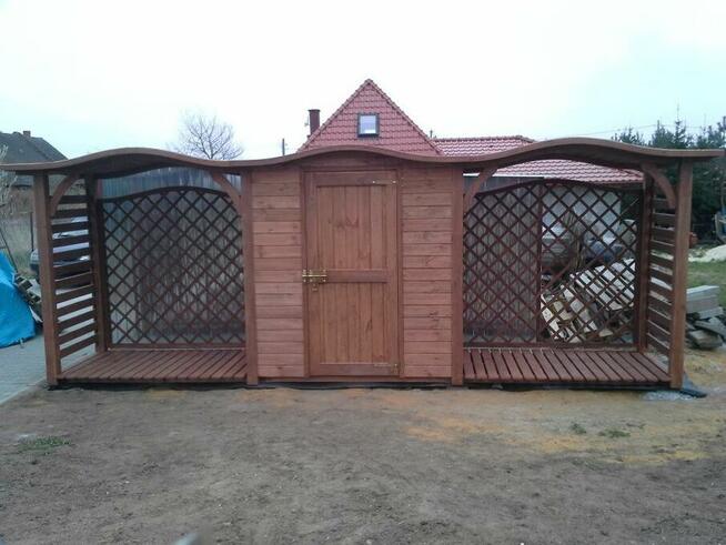Drewutnia 1,9x1,1m+domek 2x1,1m+drewutnia 1,9x1,1m