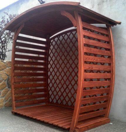 Drewutnia na drewno kominkowe BECZKA