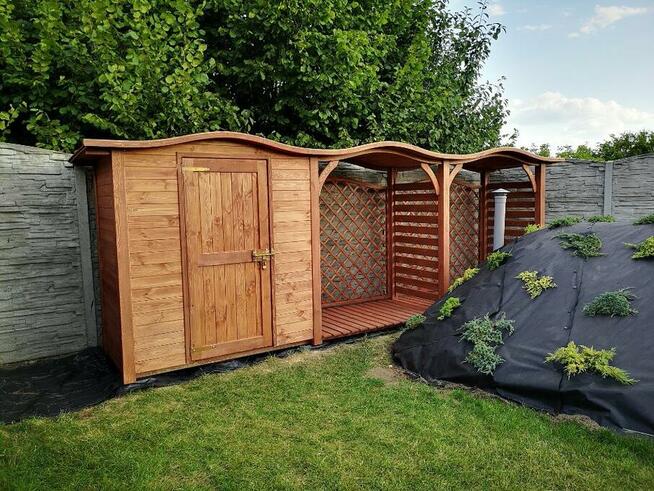 Drewutnia 1,9x1,1m+domek 2x1,1m+drewutnia 1,9x1,1m