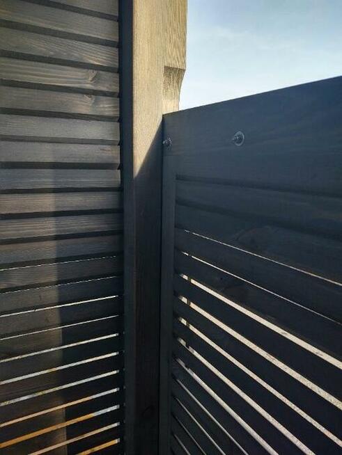 Zabudowa koszy, zadaszenie do segregacji, wiata śmietnikowa