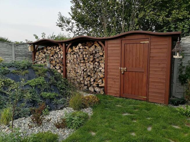 Drewutnia 1,9x1,1m+domek 2x1,1m+drewutnia 1,9x1,1m