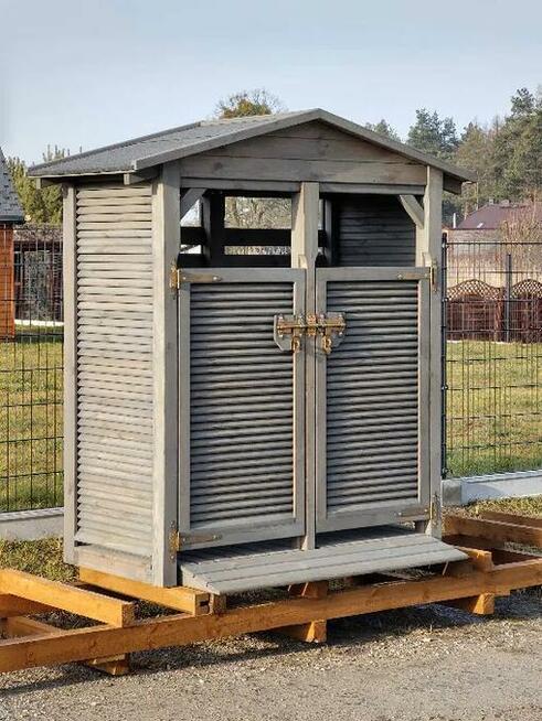 Zabudowa koszy, zadaszenie do segregacji, wiata śmietnikowa