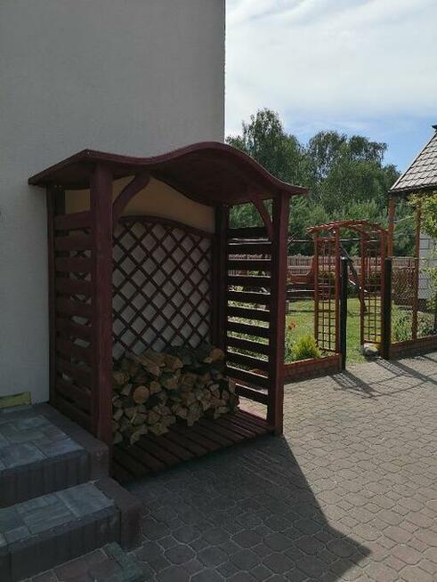 Drewutnia 1,65 x 0,8m z dachem falowym
