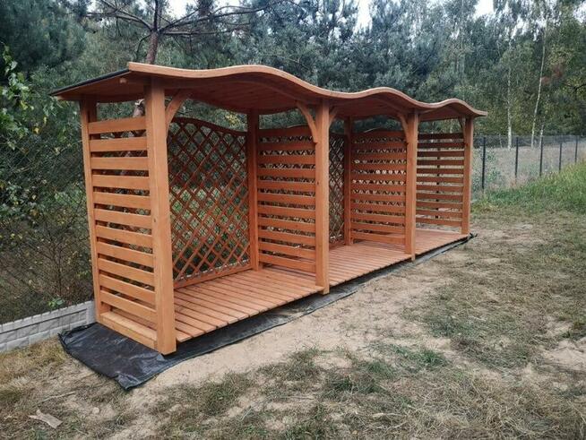 Drewutnia potrójna z dachem falowym 5,8 x 1,1m
