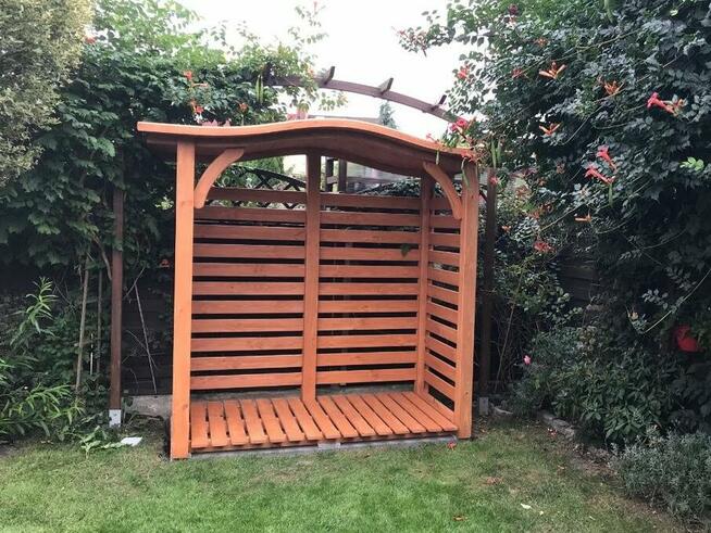 Drewutnia 2 x 1,1m z dachem falowym