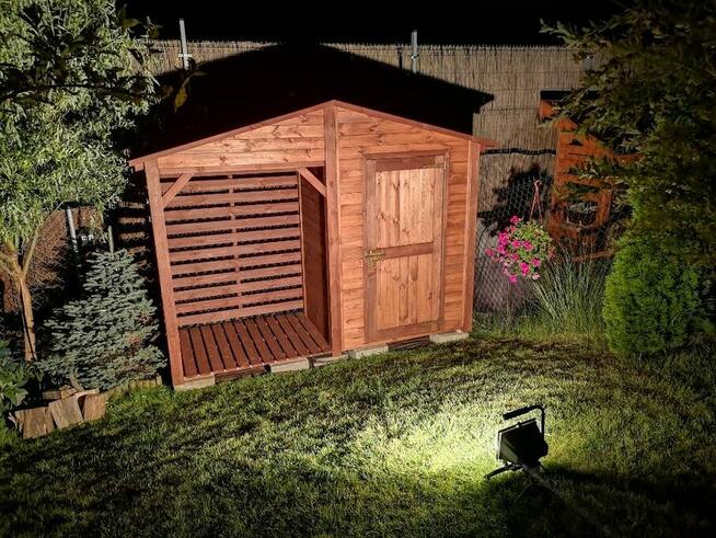 Drewutnia 1,6 x 1,1m + domek 1,54 x 1,1m z dachem na boki