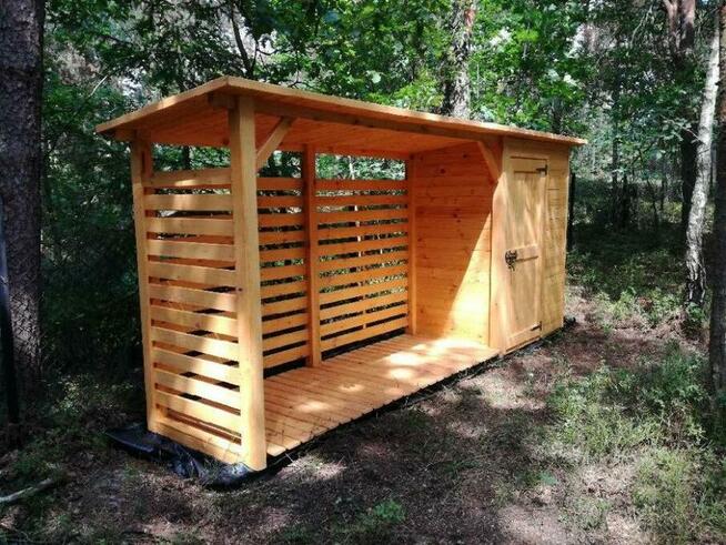Drewutnia 3,14 x 1,1m + domek narzędziowy 1,5 x 1,1m