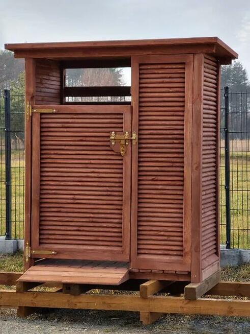 Zabudowa koszy, zadaszenie na kosze, segregacja odpadów