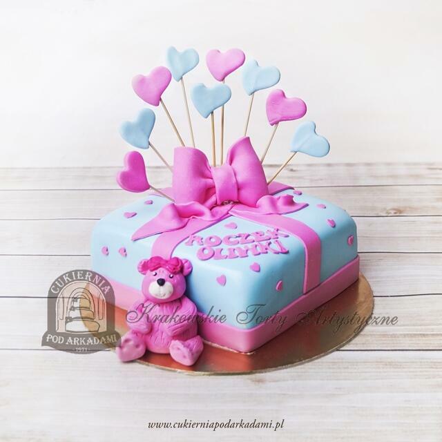tradycyjny tort na roczek dziecka zamów z dostawą Kraków