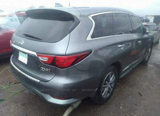 Infiniti inny 2016, 3.5L, po kradzieży