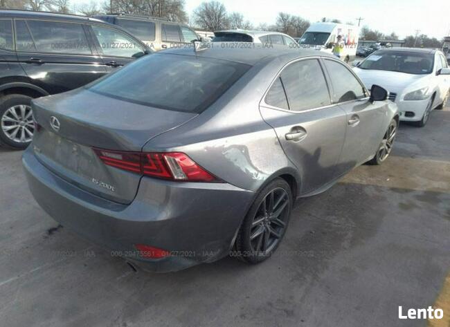 Lexus IS 2016, 2.0L, po gradobiciu