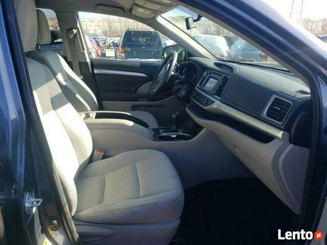Toyota Highlander 2016, 3.5L, 4x4, porysowany lakier