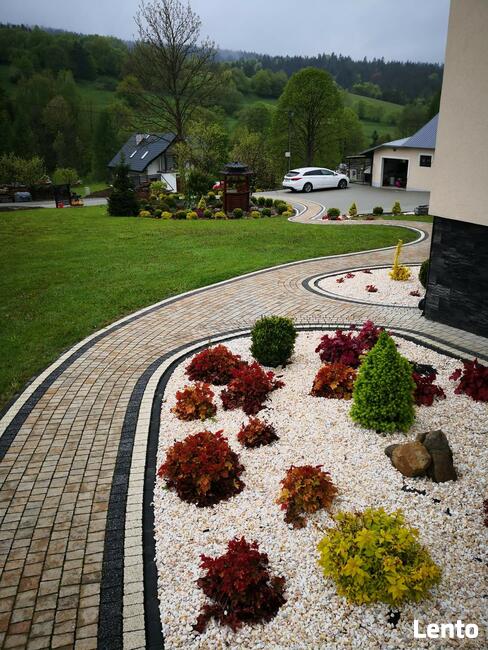 UKŁADANIE KOSTKI BRUKOWEJ SANOK, LESKO I OKOLICE - NOWBRUK