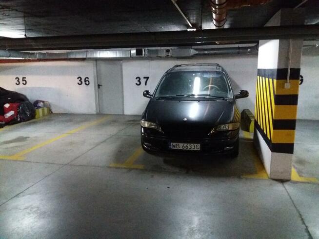 Sprzedam miejsce postojowe Wiosenna 6 Ząbki ochrona monitori