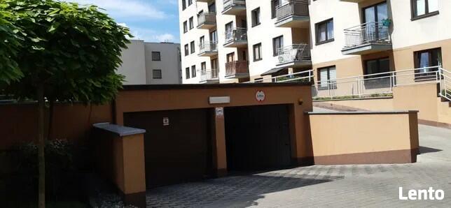 Sprzedam miejsce postojowe Wiosenna 6 Ząbki ochrona monitori