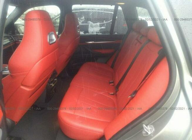 BMW X5 M 2017, 4.4L, 4x4, uszkodzony przód