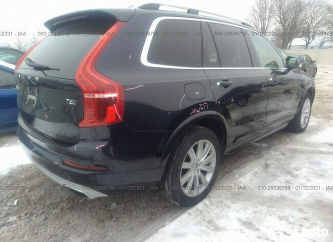 Volvo XC 90 2016, 2.0L, 4x4, uszkodzony bok
